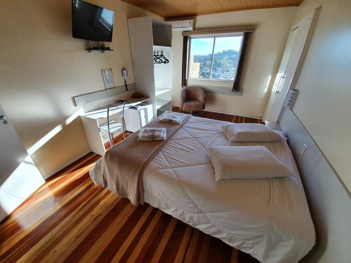 Hotel Martello ลาเจส ภายนอก รูปภาพ
