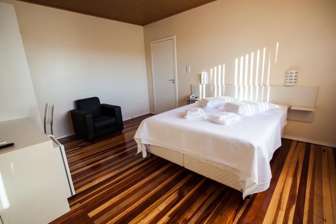 Hotel Martello ลาเจส ภายนอก รูปภาพ