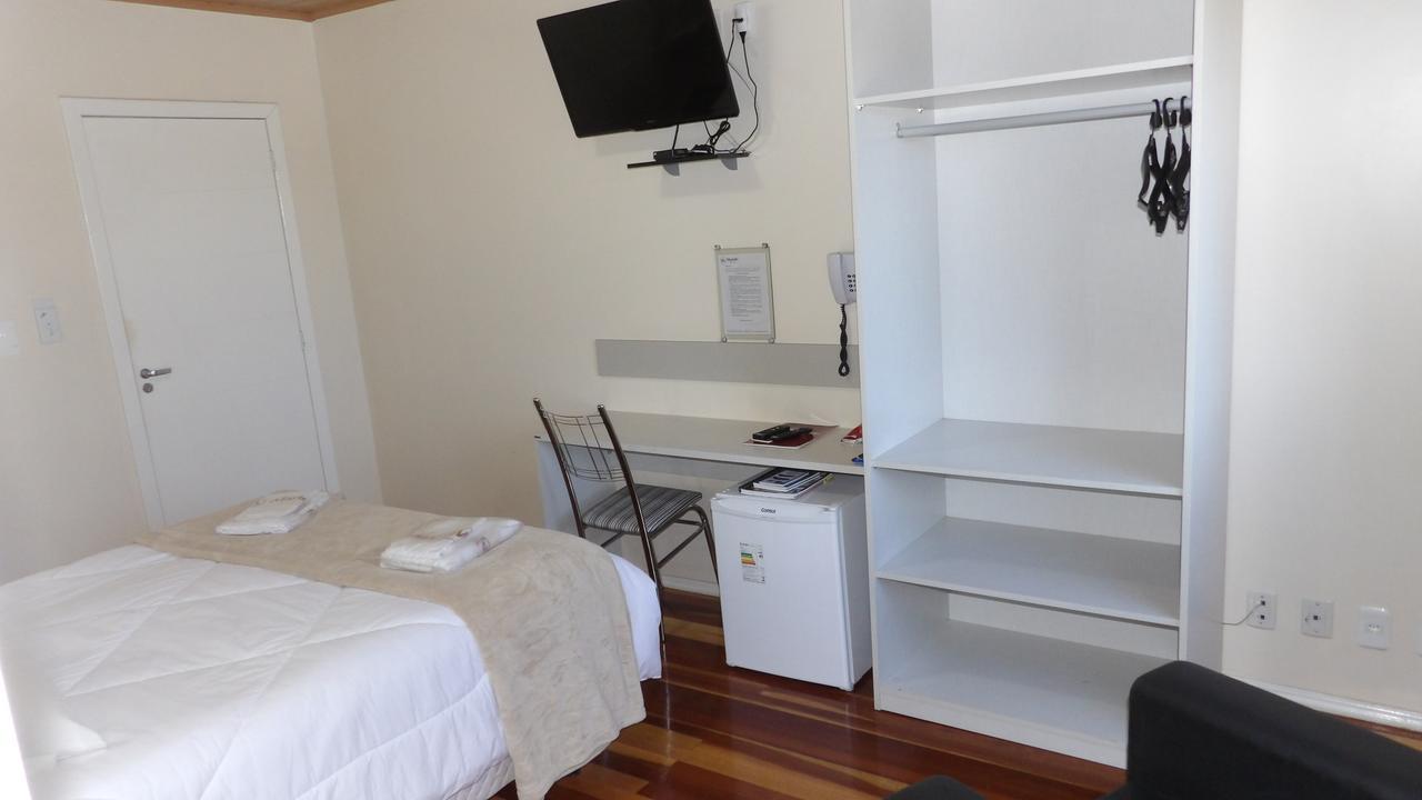 Hotel Martello ลาเจส ภายนอก รูปภาพ